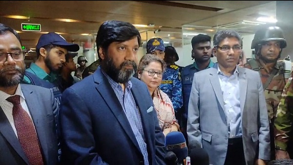 পদত্যাগ করবেন না বিএসইসির চেয়ারম্যান রাশেদ মাকসুদ